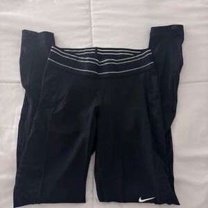 Black Nike Leggings